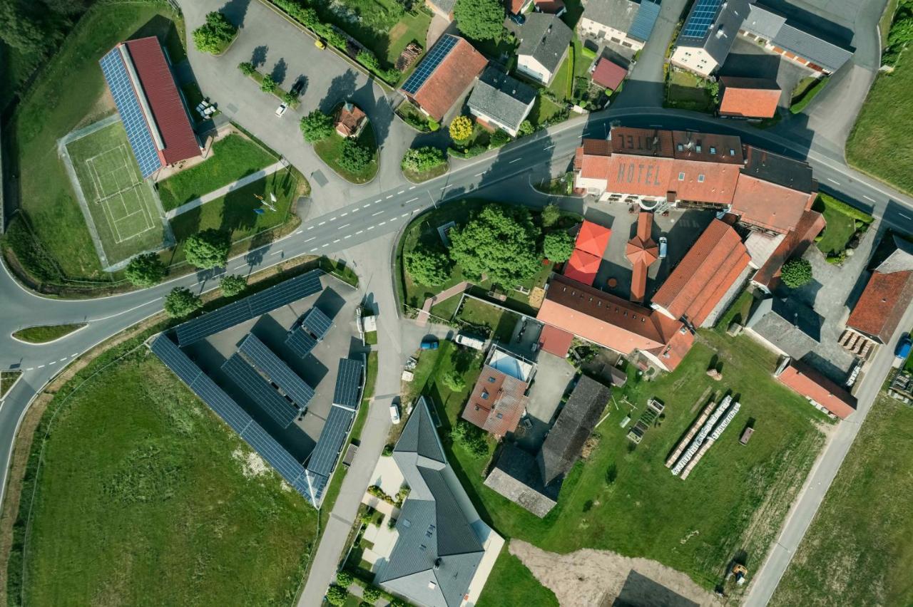 Hotel Wolfringmuehle Fensterbach Exteriör bild